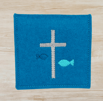 Rosenkranztasche in Petrol, Kreuz, Fische