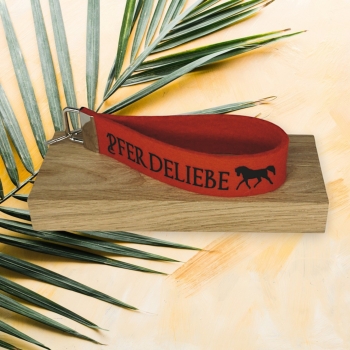 Schlüsselanhänger aus Wollfilz in hellrot