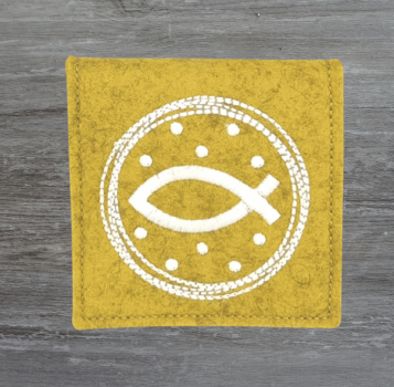 Rosenkranztasche in Senf meliert, Kreis, Fisch