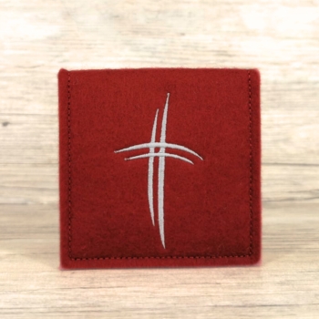 Rosenkranztasche Weinrot, Kreuze
