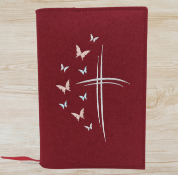 Gotteslobhülle in Kirsch meliert, Kreuze, Schmetterlinge