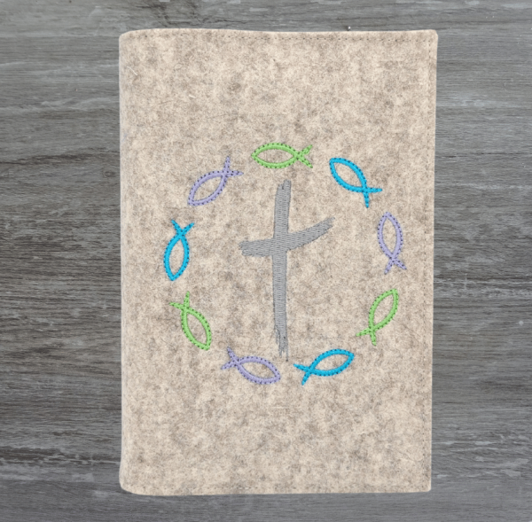 Gotteslobhülle in beige meliert, Kreuz, Fische