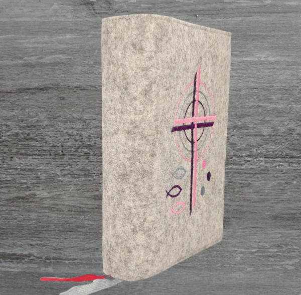 Gotteslobhülle in beige meliert, Kreuze, Kreise, Fische