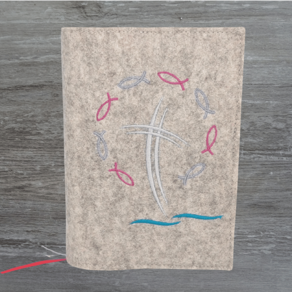 Wosadnikhülle in beige meliert, Kreuze, Fische, Wellen