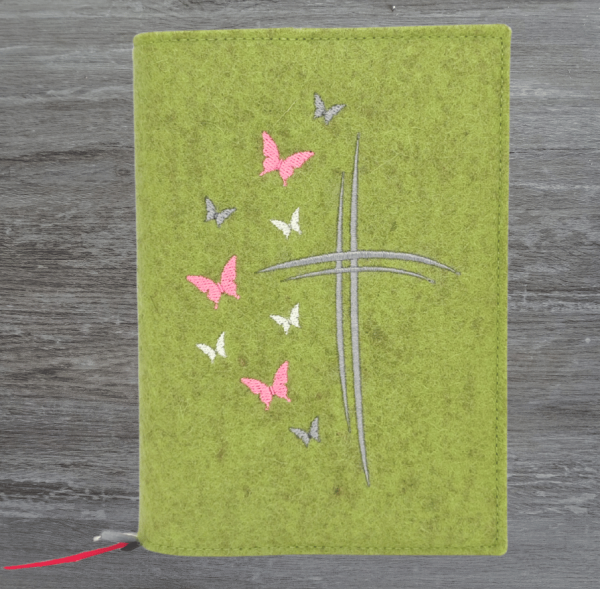 Wosadnikhülle in kiwi meliert, Kreuze, Schmetterlinge