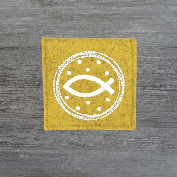 Rosenkranztasche in senf meliert, Kreis, Fisch