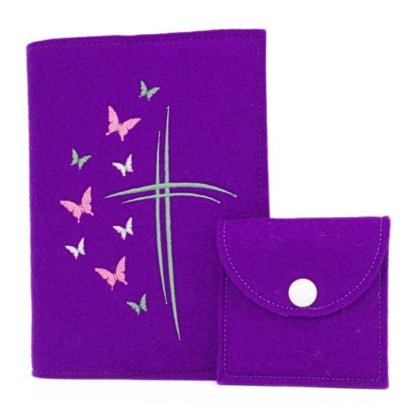 Wosadnikhülle, Gotteslobhülle in Violett, Kreuze, Schmetterlinge