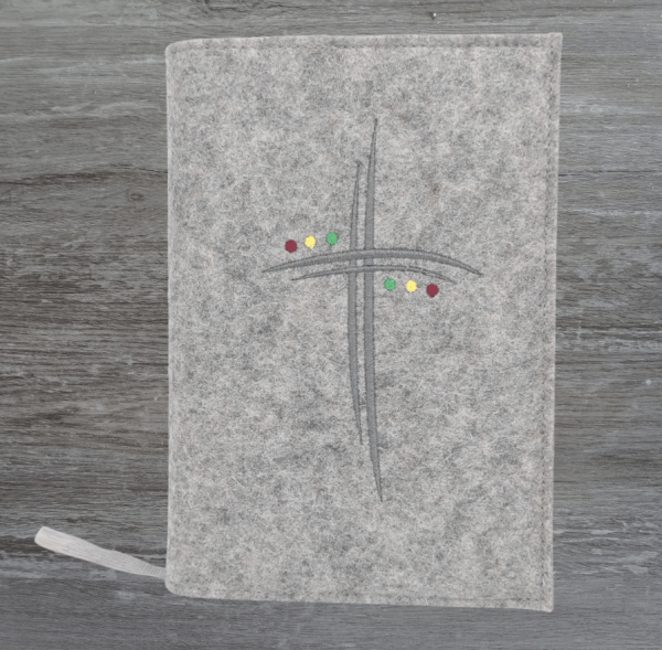 Gotteslobhülle in hellgrau meliert, Kreuze, Kreise, Punkte