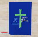 Gotteslobhülle in royalblau, Kreuz, Weizen, Fische